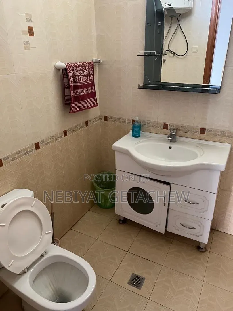 Furnished 5bdrm House in Sunshine Real Estate, Yeka for rent