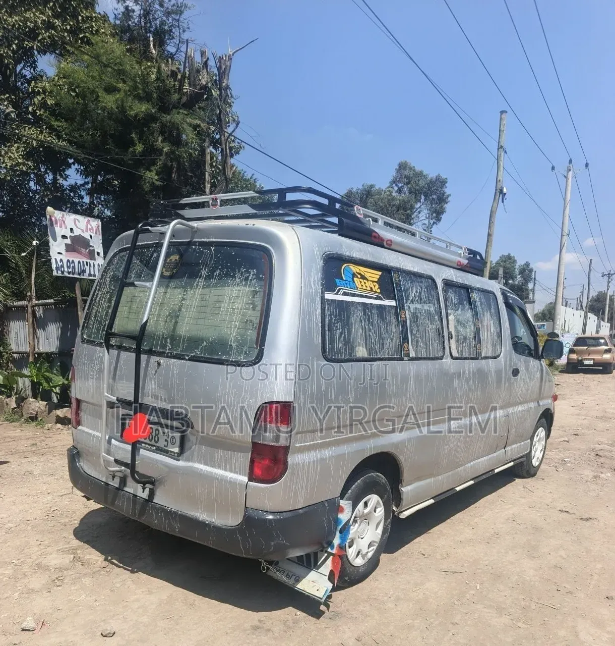 Toyota HiAce 2002 Silver