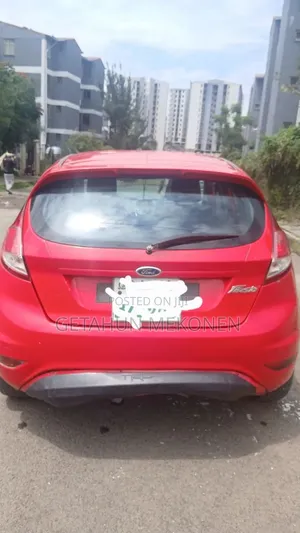 Ford Fiesta 2014 Red