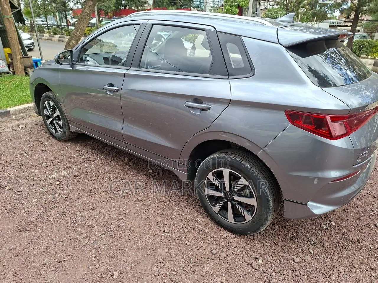 BYD E2 43 kWh 94 hp FWD 2025 Gray
