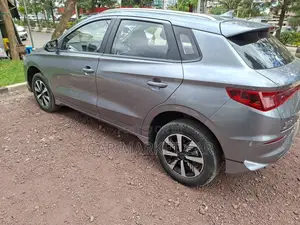 BYD E2 43 kWh 94 hp FWD 2025 Gray
