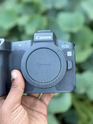 Camera Canon R With RF Lens 24-105mm Silver Ring Brand