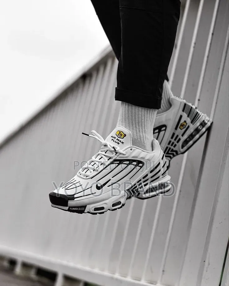 Nike Air Max Plus 3 Leather "Oreo" Sneakers White/Black Unisex Shoes