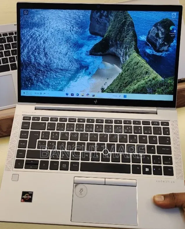 New Laptop HP EliteBook 845 G8 16GB AMD Ryzen 5 SSD 512GB