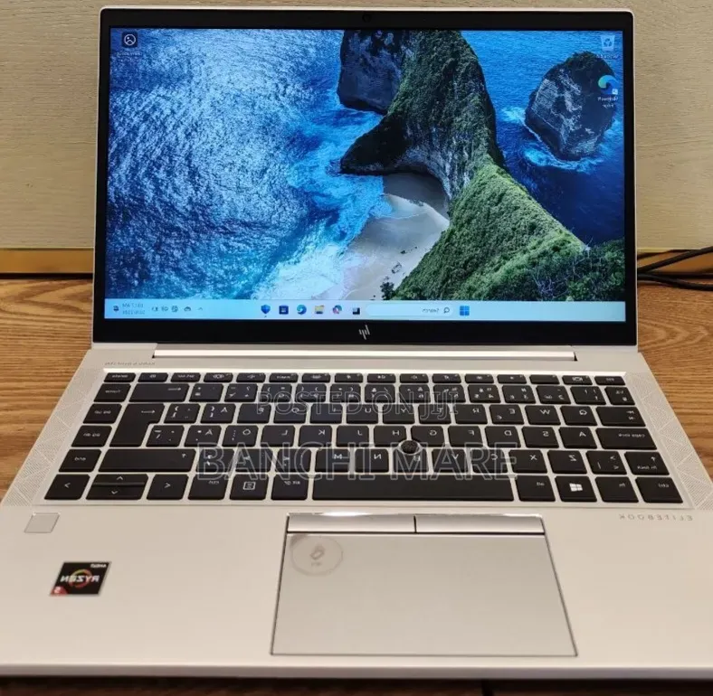 New Laptop HP EliteBook 845 G8 16GB AMD Ryzen 5 SSD 512GB
