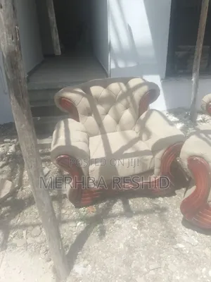 ያገለገለ ሶፍ ሚሸጥ አለ