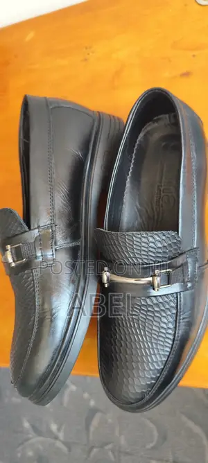 Shoe to Wear With Suit