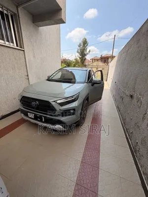 Toyota RAV4 TRD Off Road AWD 2023 Blue