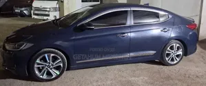 Hyundai Avante 2016 Blue