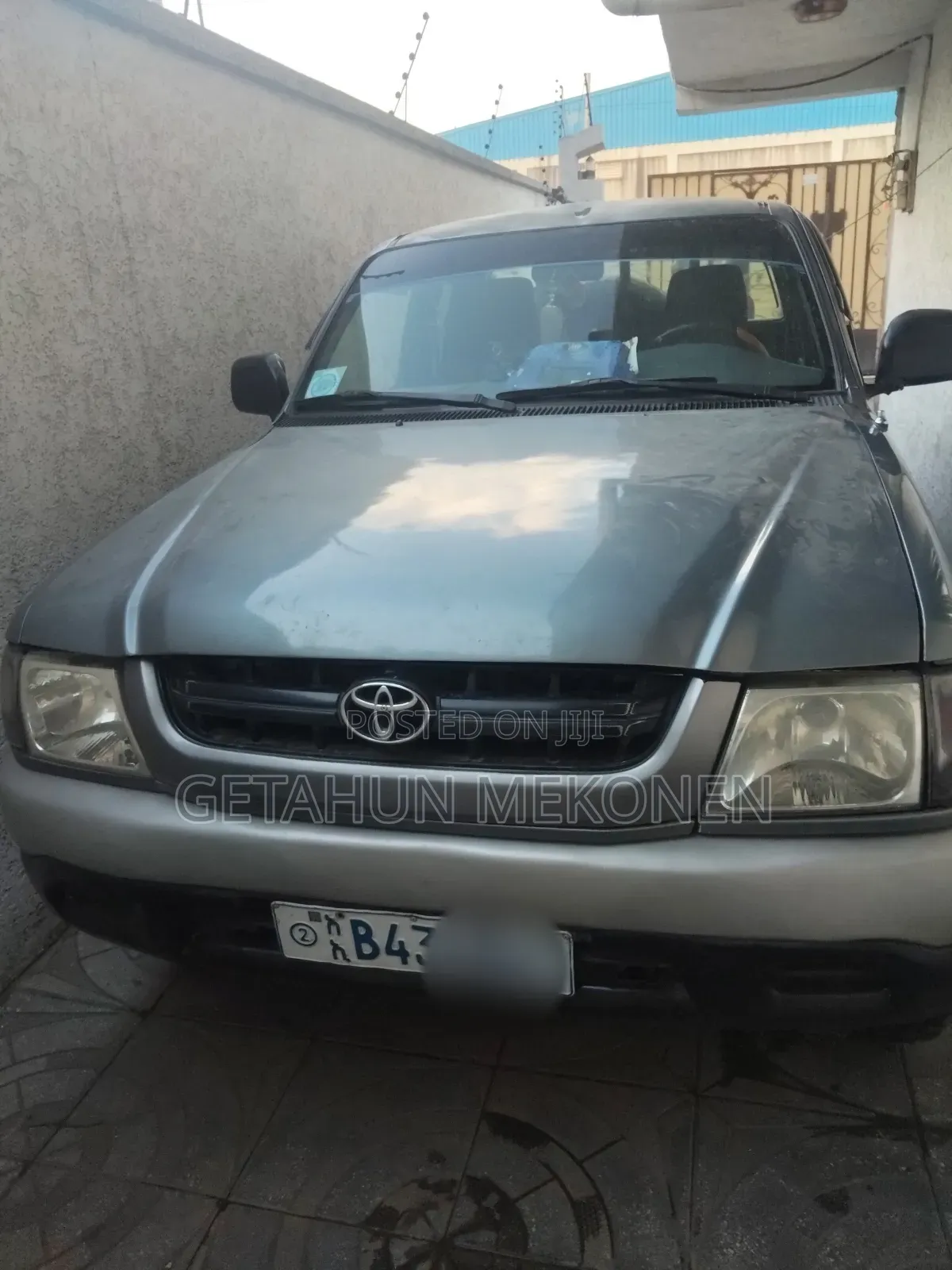 Toyota Hilux 2004 Green