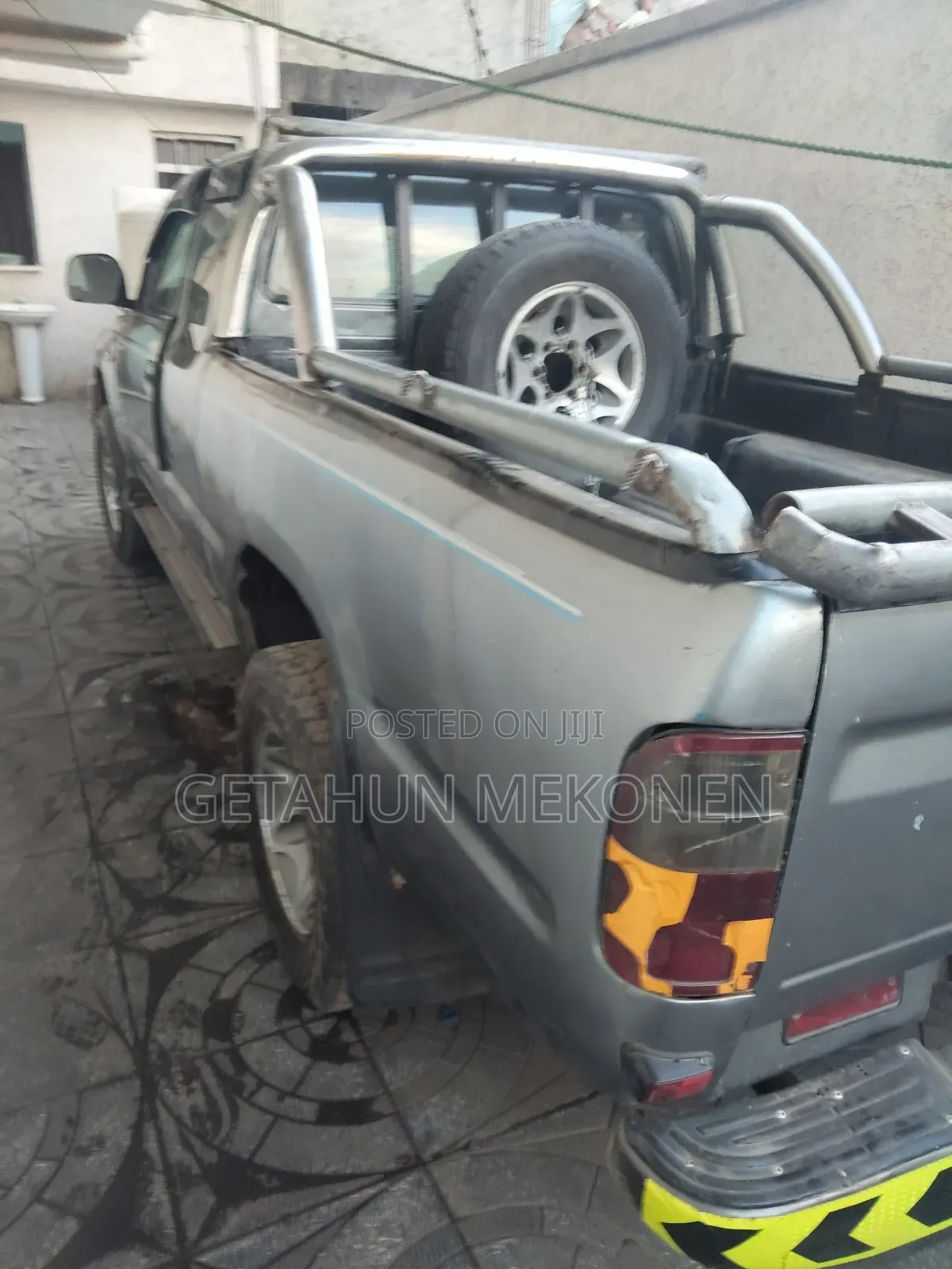 Toyota Hilux 2004 Green