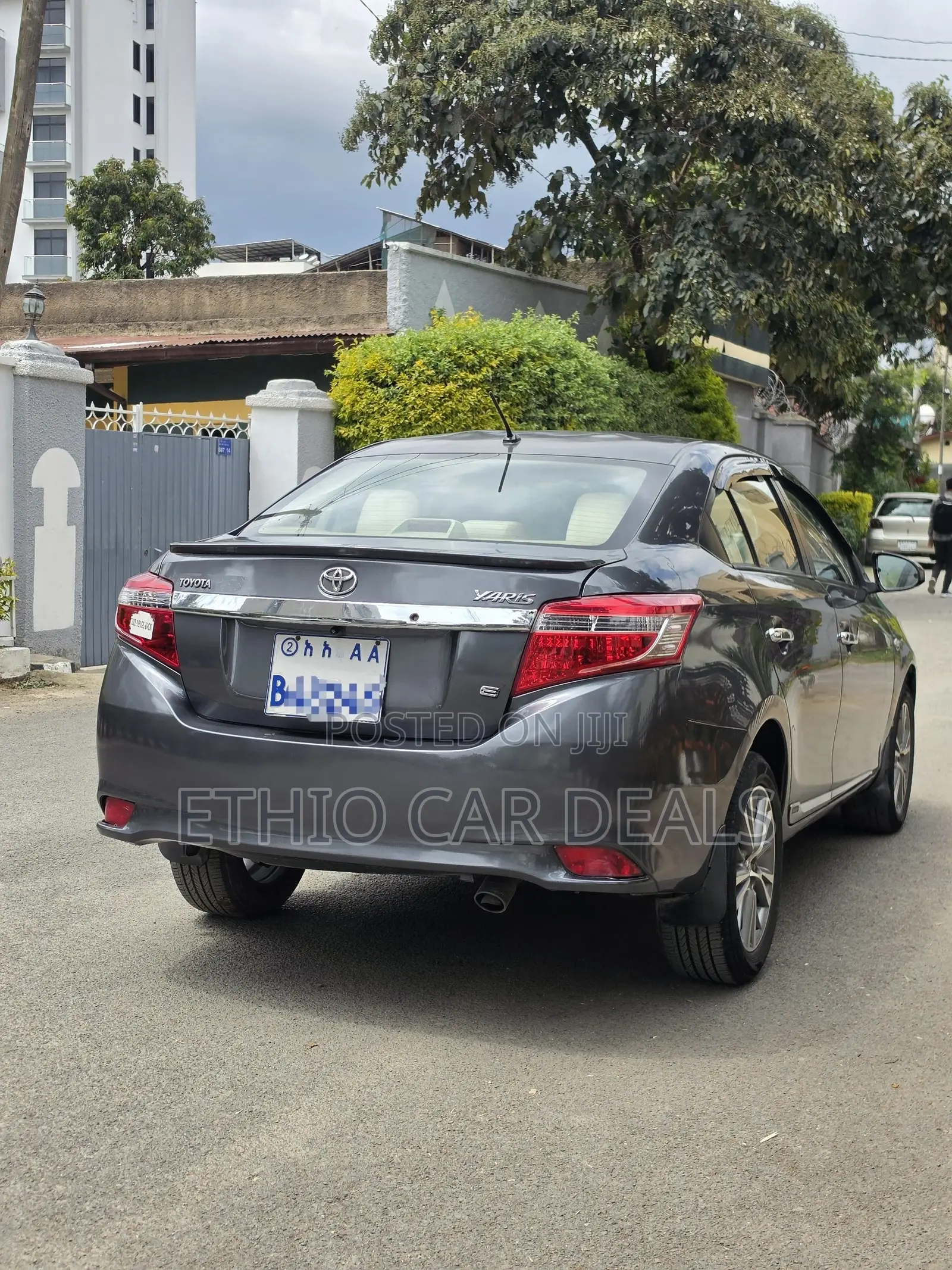 Toyota Yaris 2015 Black