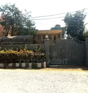 3bdrm House in Bole for sale