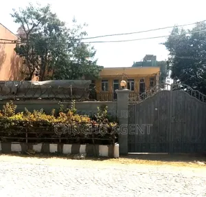 3bdrm House in Bole for sale