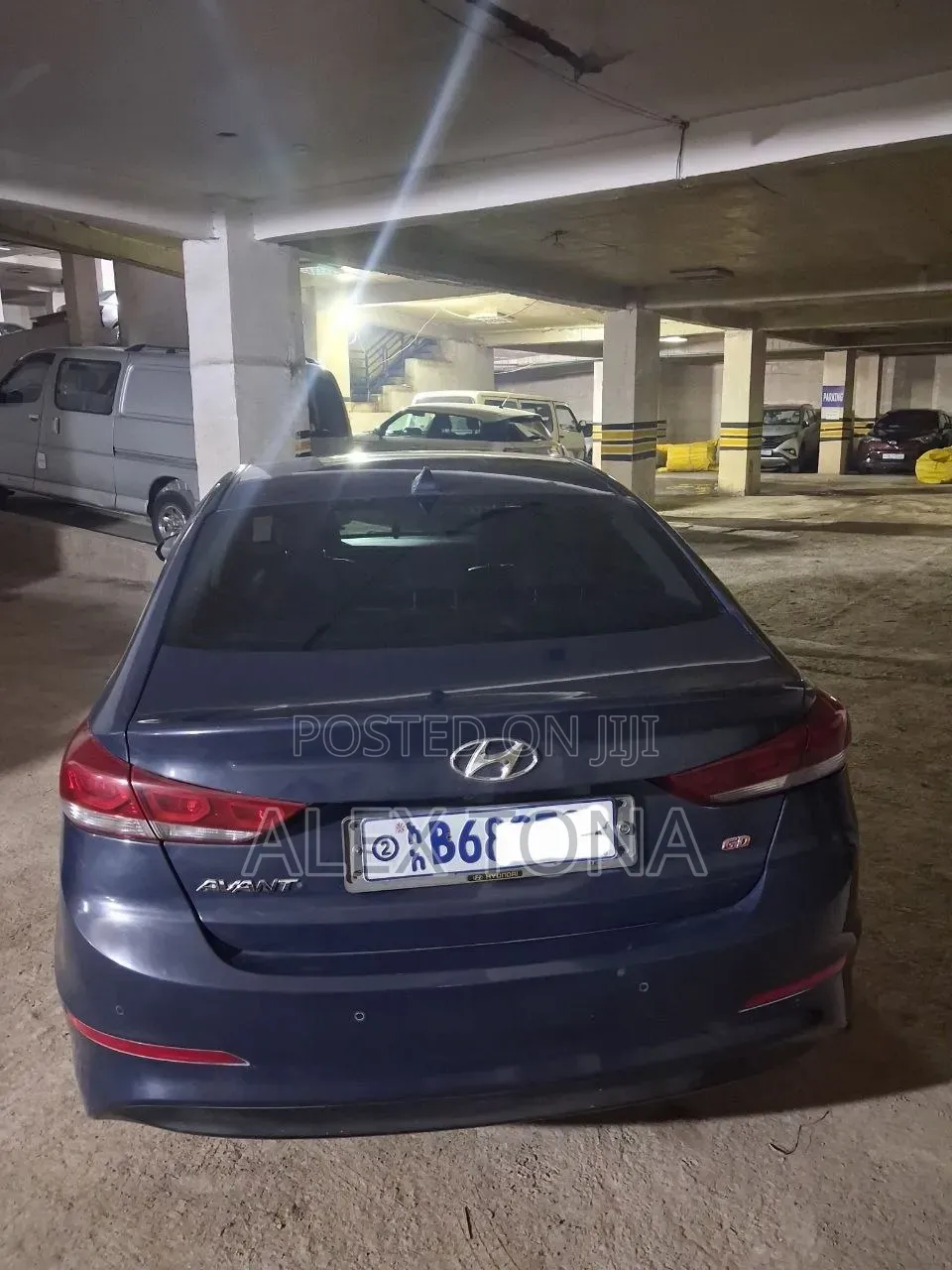 Hyundai Avante 2016 Blue
