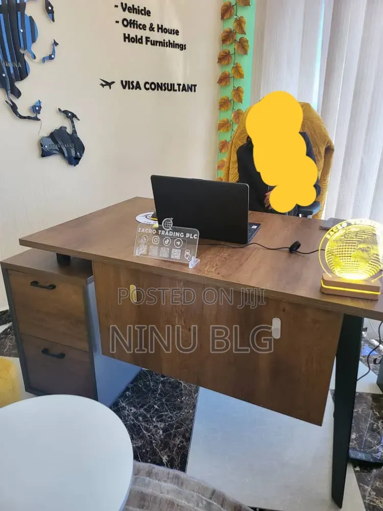 Office Desk