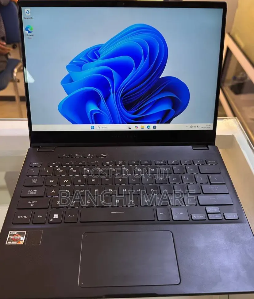 New Laptop Asus ROG Strix G15 16GB AMD Ryzen 9 SSD 512GB