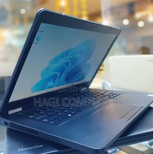 New Laptop Dell Latitude 14 E5470 4GB Intel Core i3 SSD 128GB