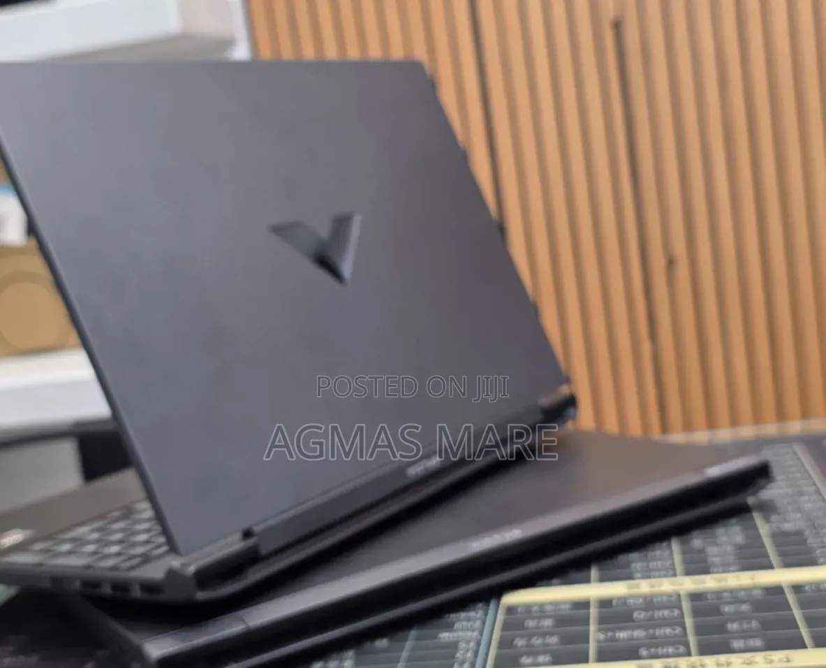 New Laptop HP Victus 15 8GB AMD Ryzen 5 SSD 512GB