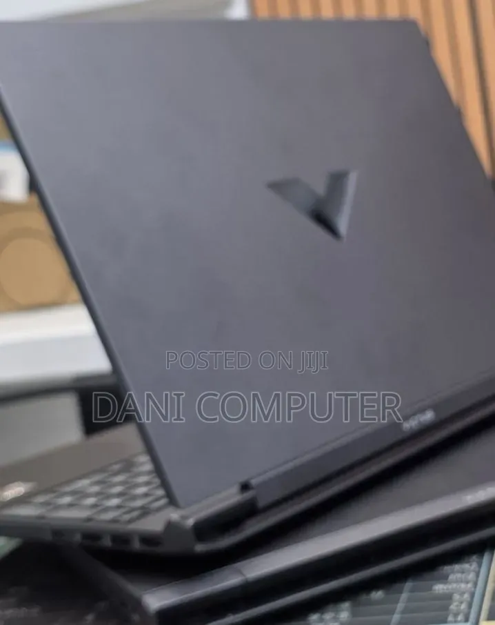 New Laptop HP Victus 15 8GB AMD Ryzen 5 SSD 512GB