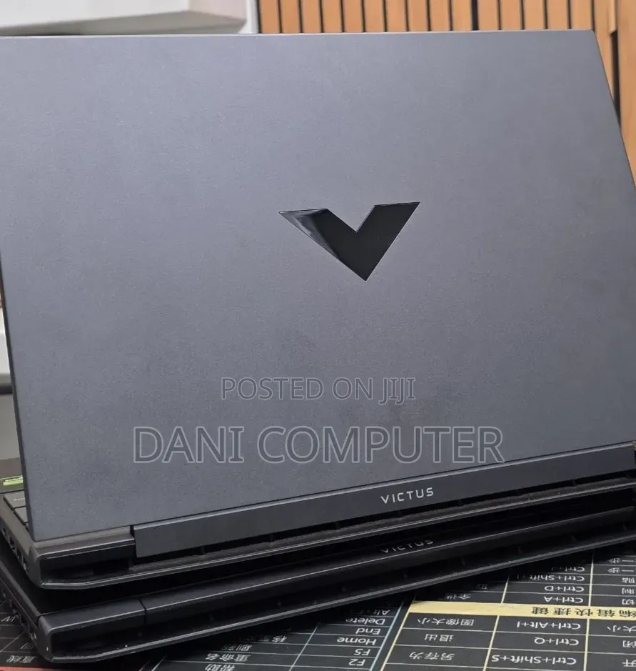 New Laptop HP Victus 15 8GB AMD Ryzen 5 SSD 512GB