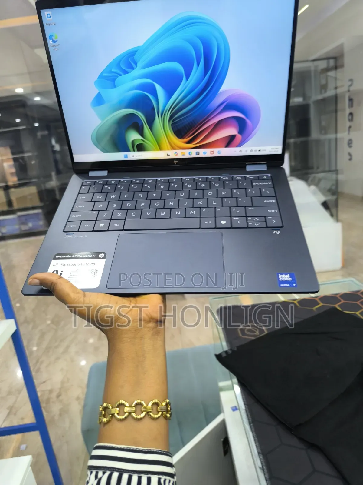 New Laptop HP OmniBook 7 14" 16GB Intel Core Ultra 7 SSD 1T
