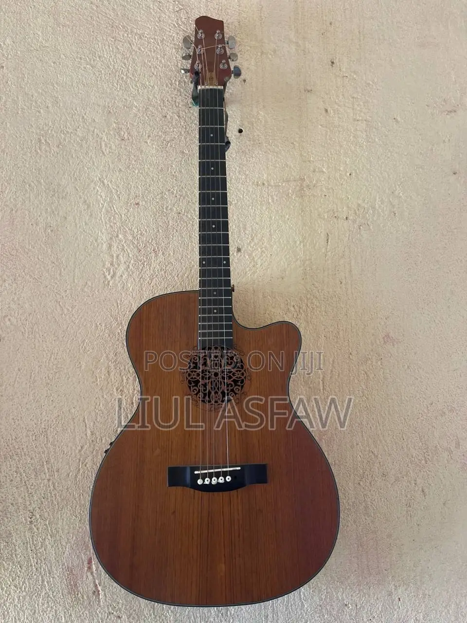 Smiger LG-01 Acoustic Guitar – Excellent Condition