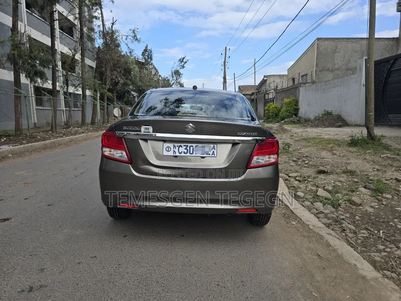Suzuki Dzire 2022 Gray