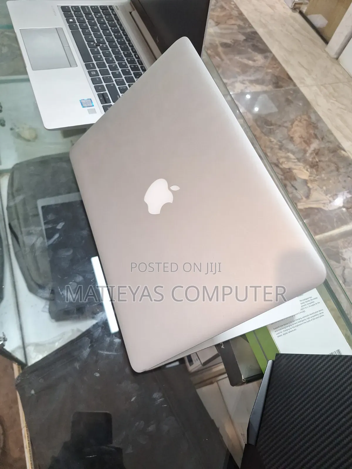 New Laptop Apple MacBook Pro 2015 16GB Intel Core i5 SSD 256GB