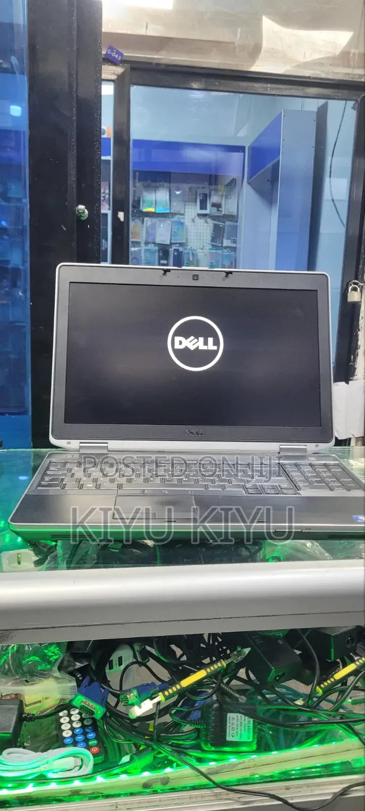 Laptop Dell Latitude E4200 4GB Intel Core i5 HDD 500GB