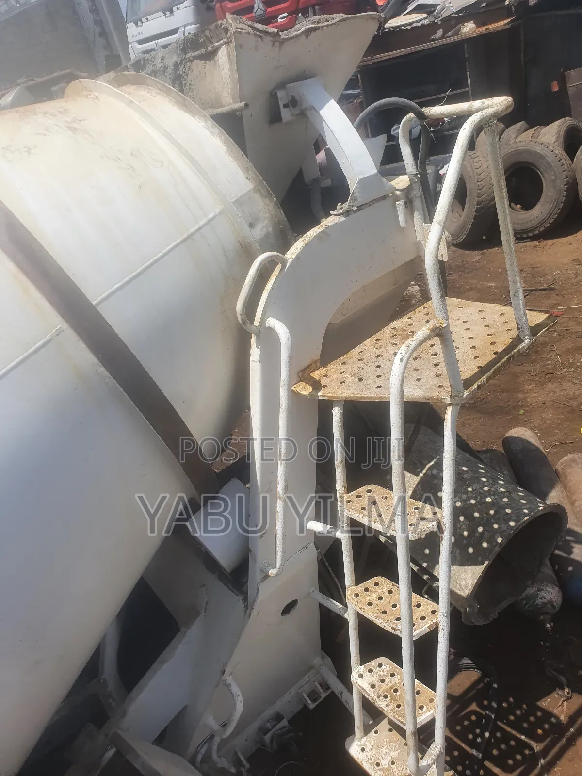 Concrete Mixer
