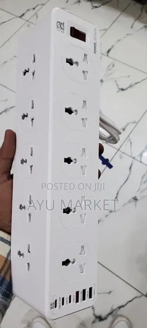 Universal Power Socket