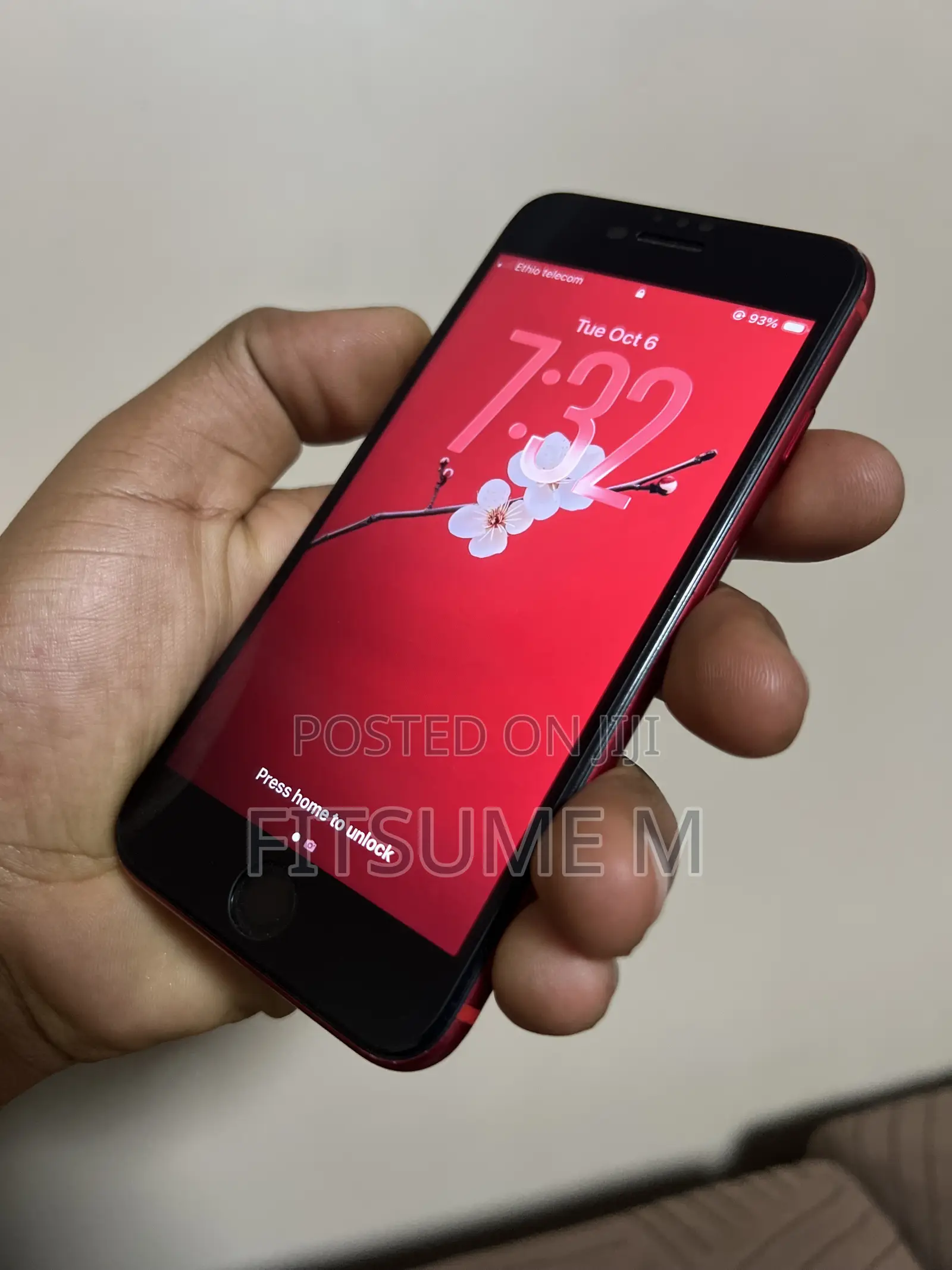 Apple iPhone SE (2020) 128 GB Red