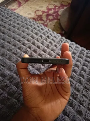 Apple iPhone 15 256 GB Black