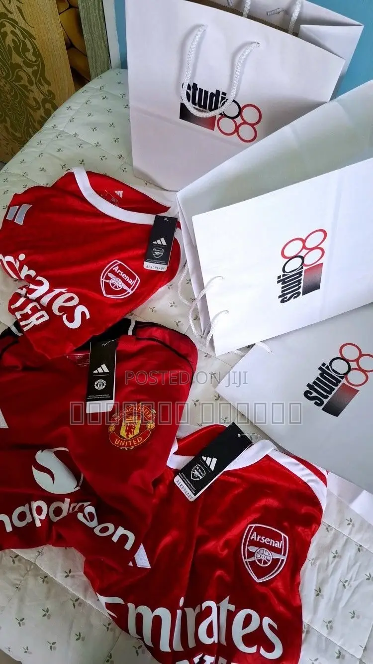 Modern Football Jersey for Match Days, Training, Casual Wear