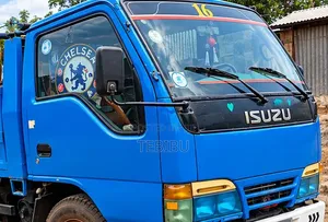 Isuzu ELF Truck 1999 Blue