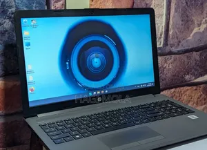 New Laptop HP 250 G7 8GB Intel Core i5 SSD 256GB