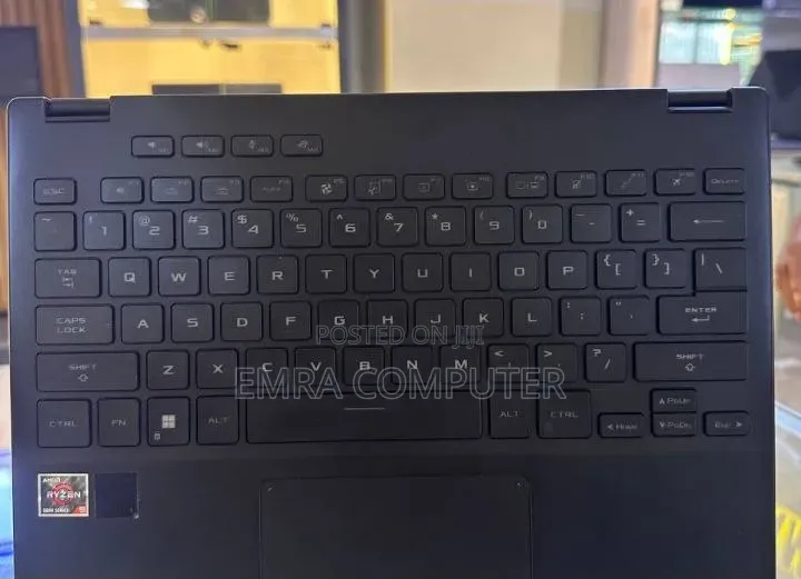New Laptop Asus 16GB AMD Ryzen 9 SSD 512GB