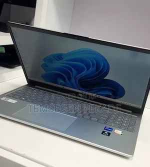 New Laptop HP Stream Notebook 16GB Intel Core i7 SSD 1T