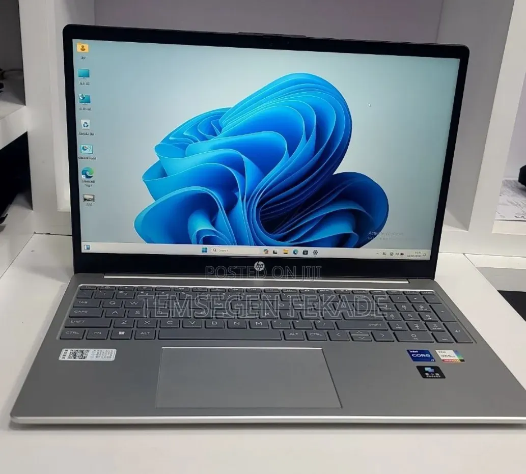 New Laptop HP Stream Notebook 16GB Intel Core i7 SSD 1T