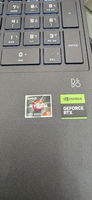 New Laptop HP Victus 15 8GB AMD Ryzen 5 SSD 512GB