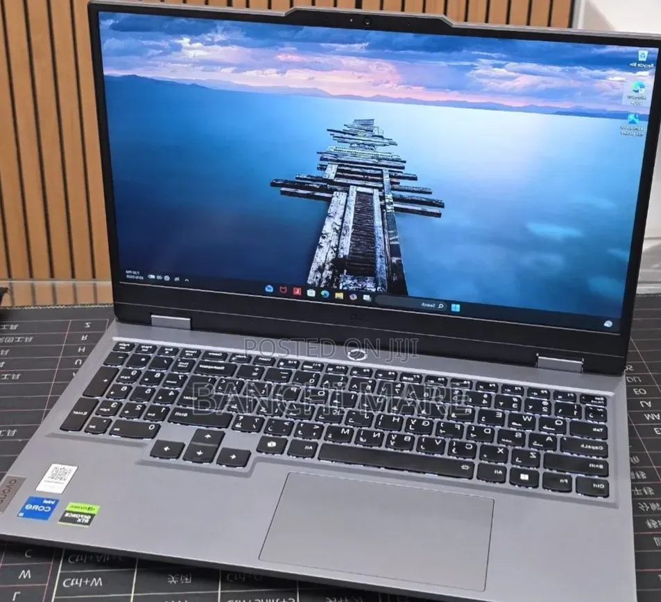 New Laptop Lenovo LOQ 15ARP9 8GB Intel Core i5 SSD 512GB
