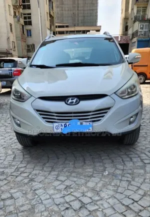 Hyundai Tucson 2015 Silver