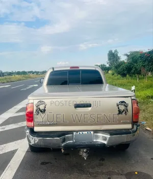 Toyota Tacoma 2005