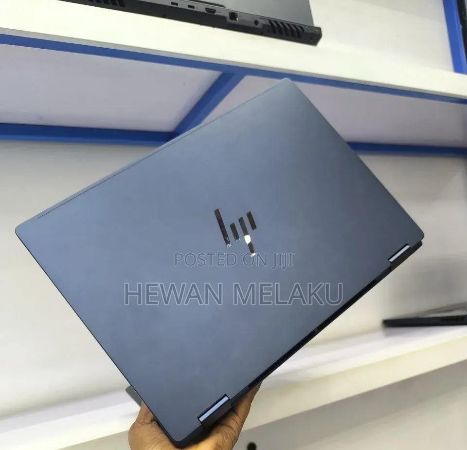 New Laptop HP OmniBook X Flip 14" 16GB Intel Core Ultra 7 SSD 1T