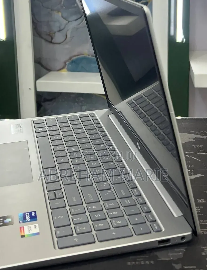 New Laptop HP Stream Notebook 16GB Intel Core i7 SSD 512GB