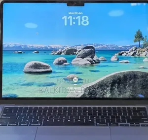 New Laptop Apple MacBook Air 2023 M2 8GB Apple M2 SSD 256GB