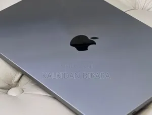New Laptop Apple MacBook Air 2023 M2 8GB Apple M2 SSD 256GB