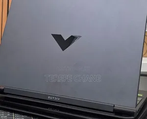 New Laptop HP Victus 15 8GB AMD Ryzen 5 SSD 512GB