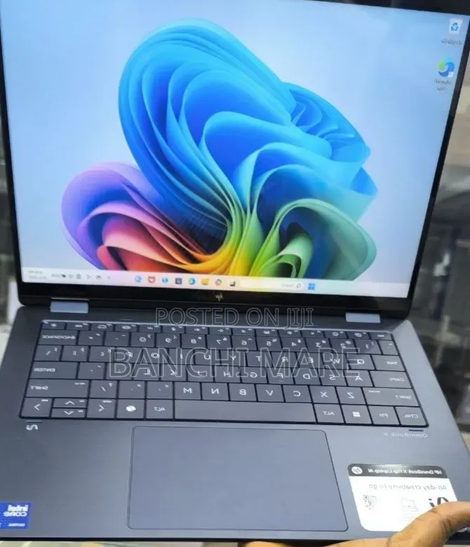 New Laptop HP OmniBook X Flip 14" 16GB Intel Core Ultra 7 SSD 1T